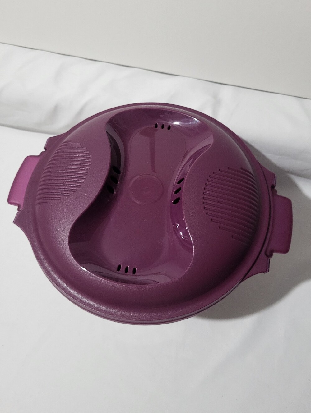 Tupperware Microwave Rice Cooker Steamer - Picture 2 of 4